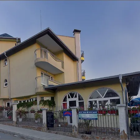Family Atlas Hotel
